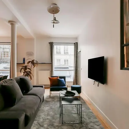 Stylish 2 Bedrooms Palais Royal