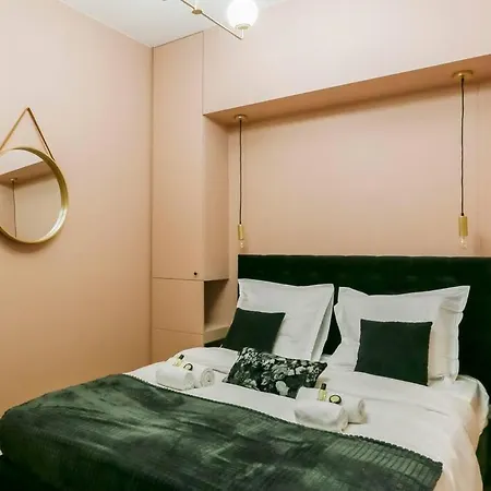 Apartment Stylish 2 Bedrooms Palais Royal Paris